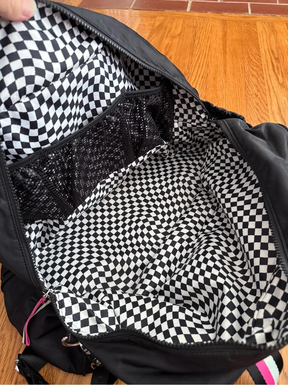 Ivivva by Lululemon got game black and pink duffle bag